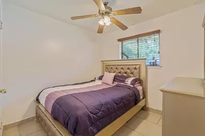 11055 Vailview Drive, Houston, TX 77016 - Photo 13