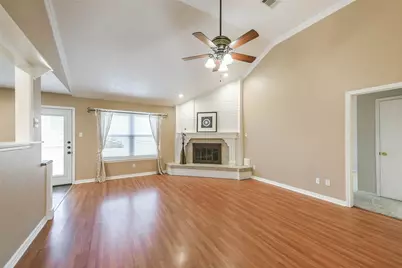 2002 Edinburg Avenue, League City, TX 77573 - Photo 7