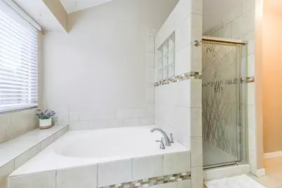 2002 Edinburg Avenue, League City, TX 77573 - Photo 21