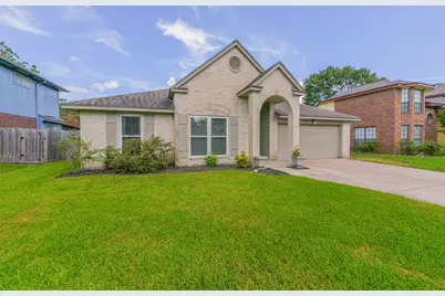 2002 Edinburg Avenue, League City, TX 77573 - Photo 3