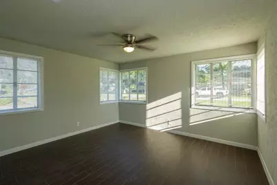 2420 Louisiana Street, Beaumont, TX 77702 - Photo 9