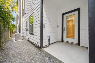 812 Thornton Street #D, Houston, TX 77018 - Photo 7