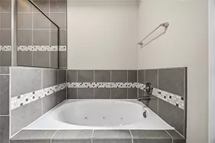 6363 Fairdale Ln, Houston, TX 77057 - Photo 13