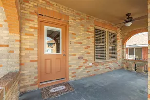 2215 Ave O 1/2, Galveston, TX 77550 - Photo 7