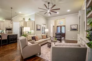 111 Mountain Laurel Dr, Montgomery, TX 77316 - Photo 7