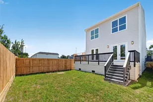 1425 E 31st St, Houston, TX 77022 - Photo 35