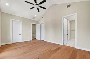 1425 E 31st St, Houston, TX 77022 - Photo 5