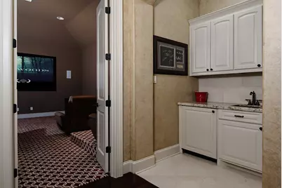 2 Lace Point, The Woodlands, TX 77382 - Photo 29