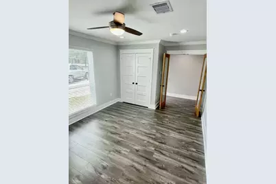 12122 Chimney Rock Road, Houston, TX 77035 - Photo 15