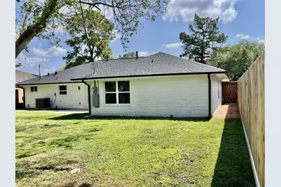 12122 Chimney Rock Road, Houston, TX 77035 - Photo 31