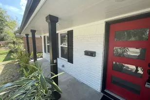 12122 Chimney Rock Rd, Houston, TX 77035 - Photo 5