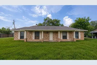 3410 Illinois Street, Fresno, TX 77545 - Photo 1