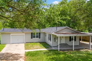 7021 2nd St, Hitchcock, TX 77563 - Photo 1