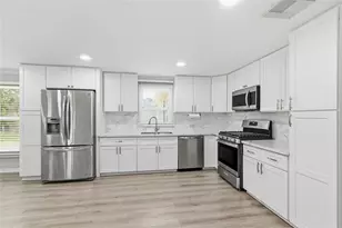 7021 2nd St, Hitchcock, TX 77563 - Photo 7