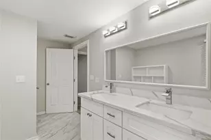 7021 2nd St, Hitchcock, TX 77563 - Photo 17