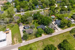 7021 2nd St, Hitchcock, TX 77563 - Photo 41