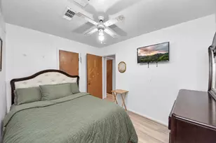 5846 Hirondel St, Houston, TX 77033 - Photo 23