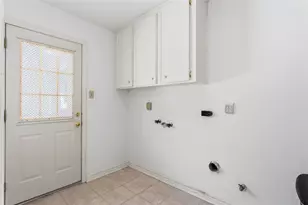 5622 Long Creek Ln, Houston, TX 77088 - Photo 17