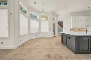 15 Player Green Pl, The Woodlands, TX 77382 - Photo 9