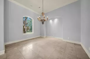 15 Player Green Pl, The Woodlands, TX 77382 - Photo 11