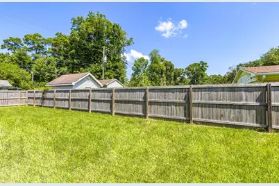 2125 Shady Lane, Beaumont, TX 77706 - Photo 15