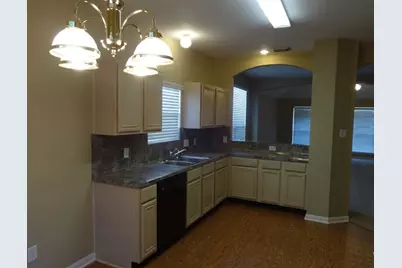 30 Huntington Bend Drive, Manvel, TX 77578 - Photo 3