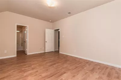 3811 Cary Creek Drive, Baytown, TX 77521 - Photo 7