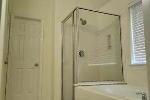 6327 Bonnie Chase Ln, Katy, TX 77449 - Photo 21