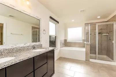 15623 Hanover Breeze Lane, Houston, TX 77044 - Photo 17