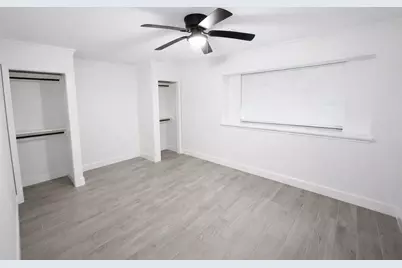 313 Sycamore Street, Alvin, TX 77511 - Photo 11