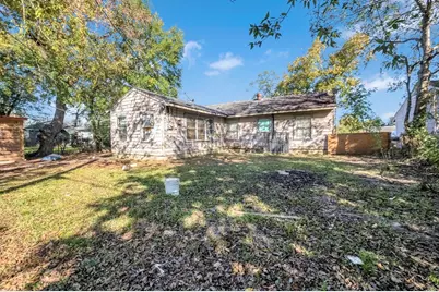 5810 Southgood Street, Houston, TX 77033 - Photo 3