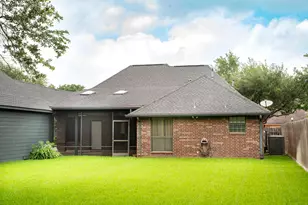 105 Indian Paintbrush, Lake Jackson, TX 77566 - Photo 41
