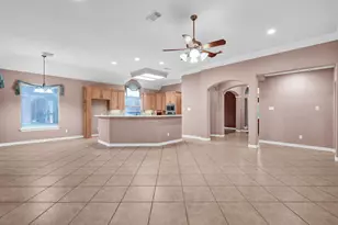 105 Indian Paintbrush, Lake Jackson, TX 77566 - Photo 9