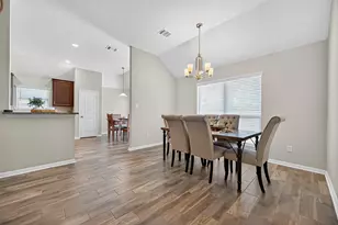 128 Red Deer Wy, Huntsville, TX 77320 - Photo 11