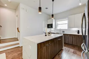 5857 Dolores St, Houston, TX 77057 - Photo 23