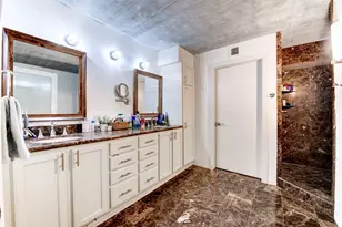 1005 S Shepherd Dr, Houston, TX 77019 - Photo 37