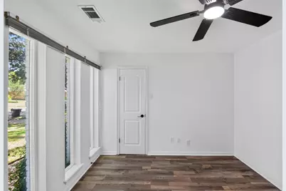 5675 Sylmar Road, Houston, TX 77081 - Photo 17