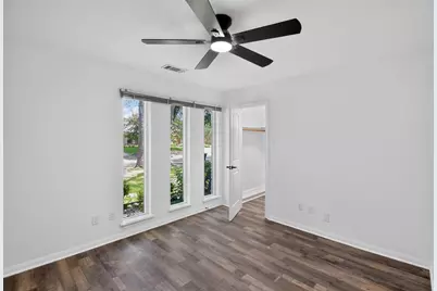 5675 Sylmar Road, Houston, TX 77081 - Photo 19