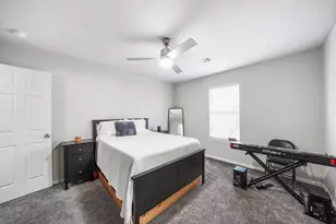 910 Rosewick St, Houston, TX 77015 - Photo 5