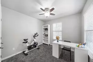 910 Rosewick St, Houston, TX 77015 - Photo 3