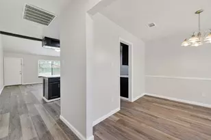 16314 Edgemont Dr, Houston, TX 77053 - Photo 3