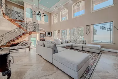 2011 Crescent Drive, La Porte, TX 77571 - Photo 5