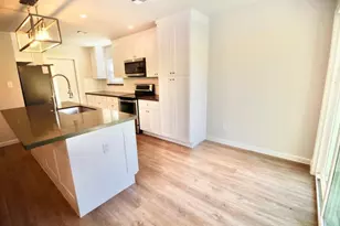 407 Morningside Dr, Friendswood, TX 77546 - Photo 5