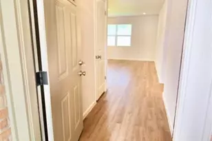 407 Morningside Dr, Friendswood, TX 77546 - Photo 3