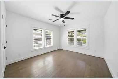 1139 W Gardner Street, Houston, TX 77009 - Photo 15