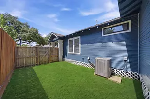 1139 W Gardner St, Houston, TX 77009 - Photo 25