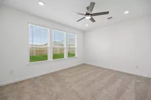 310 Ruby Frd Dr, Cove, TX 77523 - Photo 9