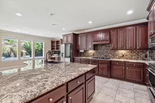 15602 Shining Brook Ct, Houston, TX 77044 - Photo 11