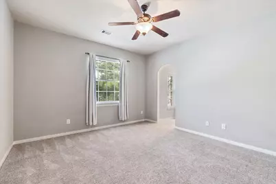 15602 Shining Brook Court, Houston, TX 77044 - Photo 33