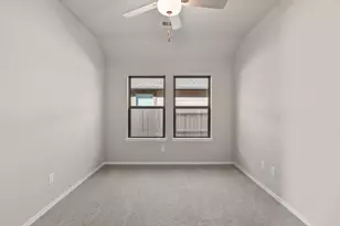 31992 Retama Ranch Ln, Conroe, TX 77386 - Photo 11